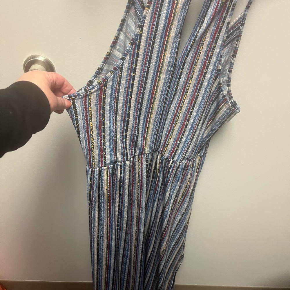 Dress - Picture 2 of 5